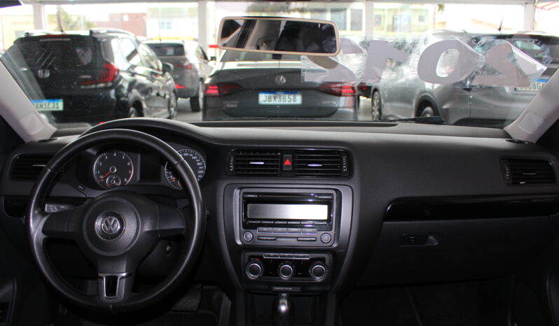  Volkswagen Jetta – 2012  cheio