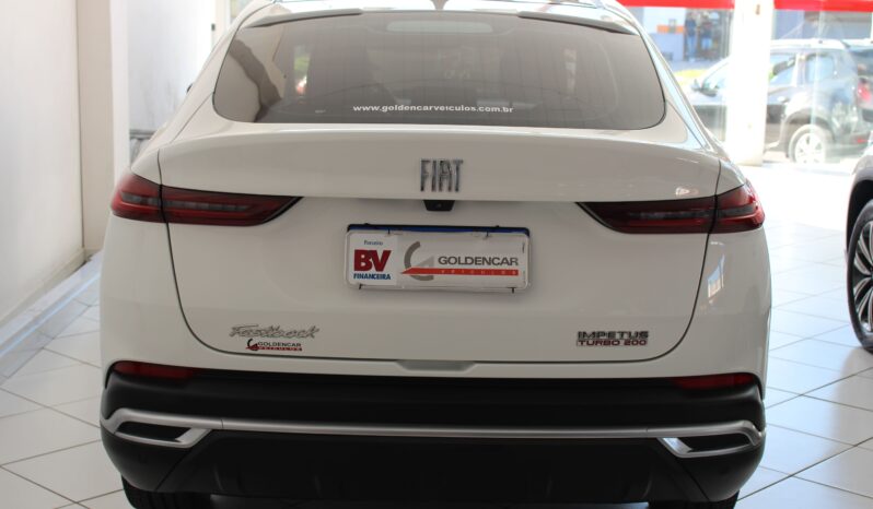  Fiat Fastback Impetus – 2023  cheio