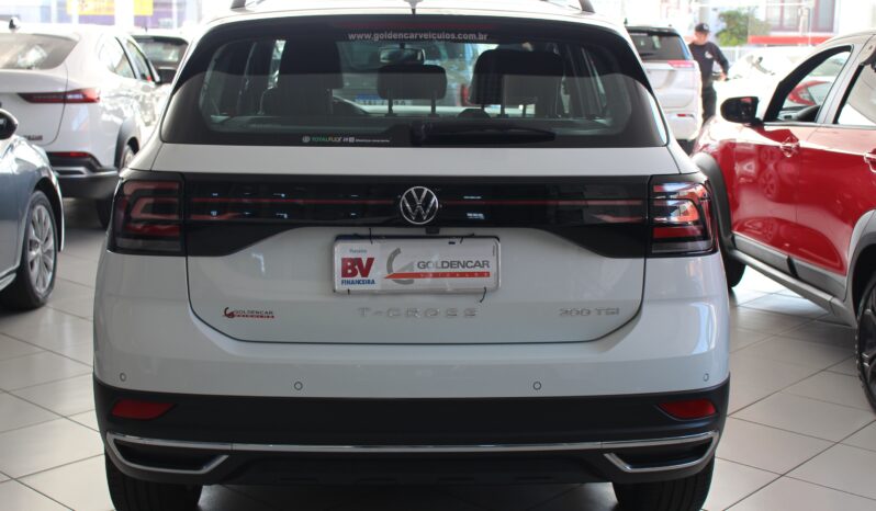  Volkswagen T-Cross Comfortline – 2024  cheio