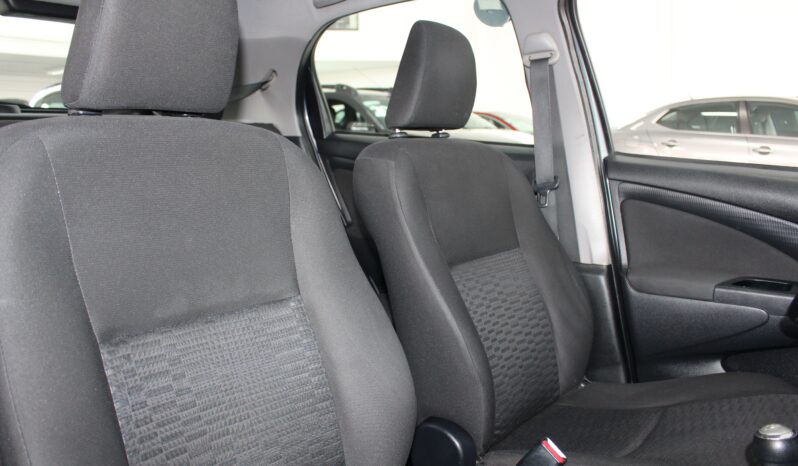  Toyota Etios X – 2015  cheio