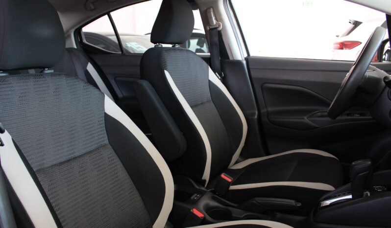  Nissan Versa Sense – 2022  cheio