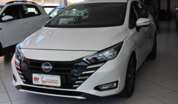  Nissan Versa Advance – 2025  cheio