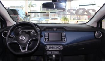 Nissan Versa Advance – 2025  cheio