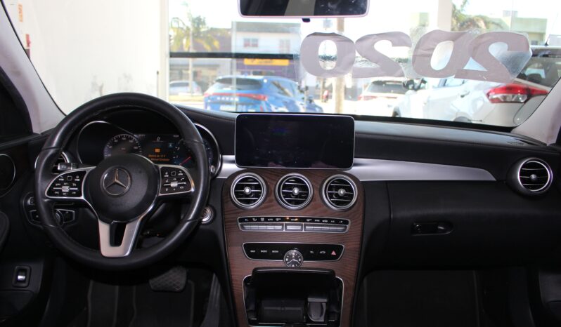  Mercedez-Benz C 180 – 2020  cheio