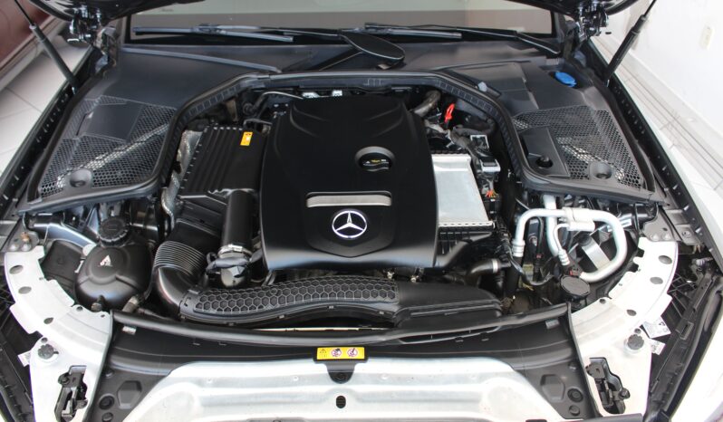  Mercedez-Benz C 180 – 2020  cheio