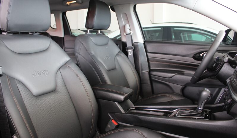  Jeep Compass Limited – 2025  cheio