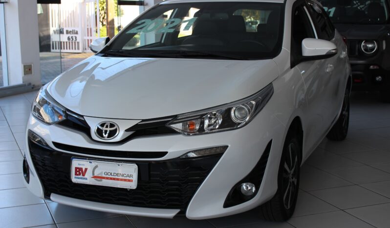  Toyota Yaris XLS – 2021  cheio