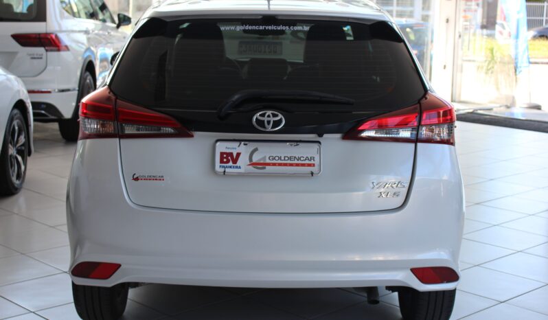  Toyota Yaris XLS – 2021  cheio