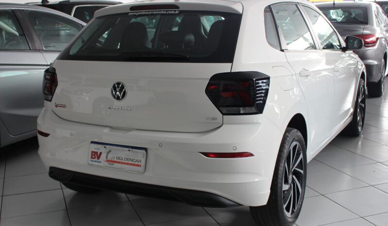  Volkswagen Polo Comfortline – 2023  cheio