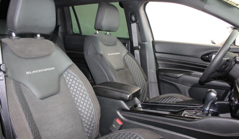  Jeep Commander Blackhawk – 2025  cheio