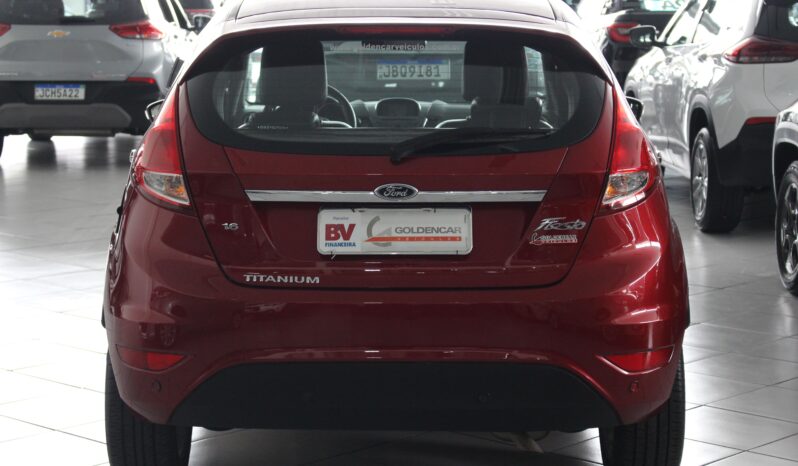  Ford New Fiesta Titanium – 2016  cheio